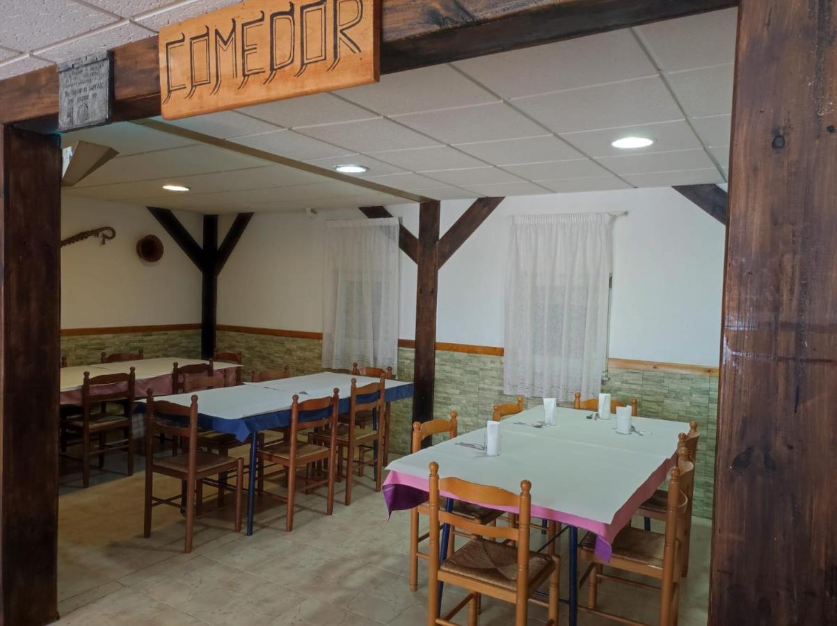 Albergue Santa Ana San Martín del Camino Eksteriør bilde