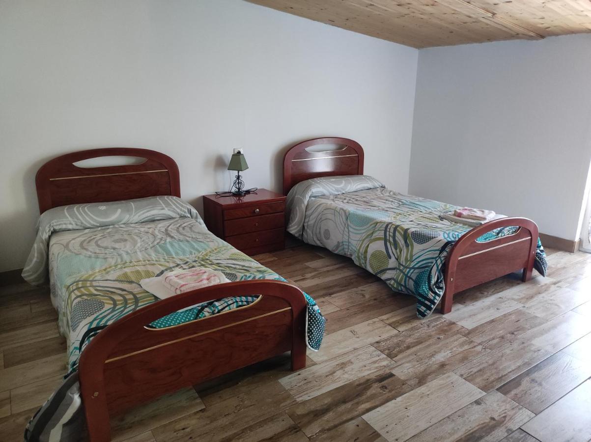 Albergue Santa Ana San Martín del Camino Eksteriør bilde