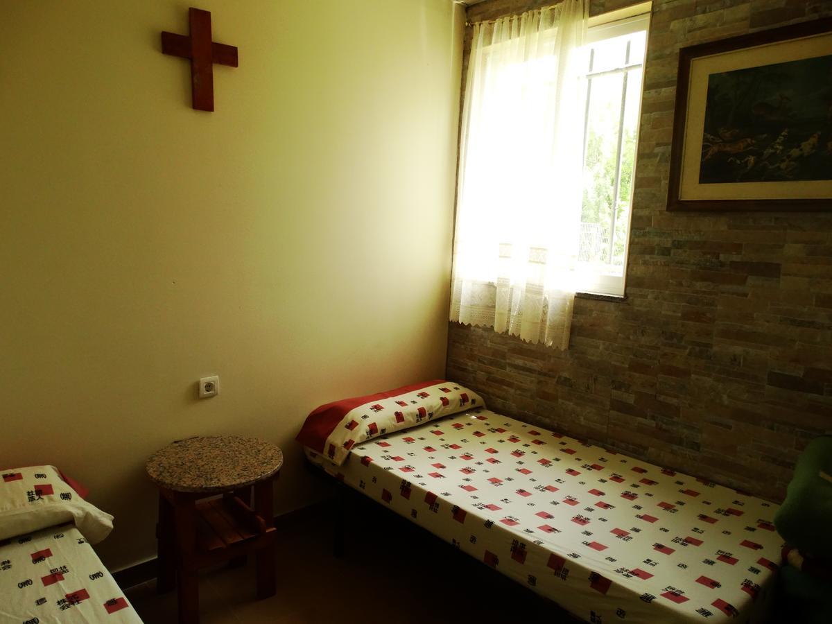 Albergue Santa Ana San Martín del Camino Eksteriør bilde